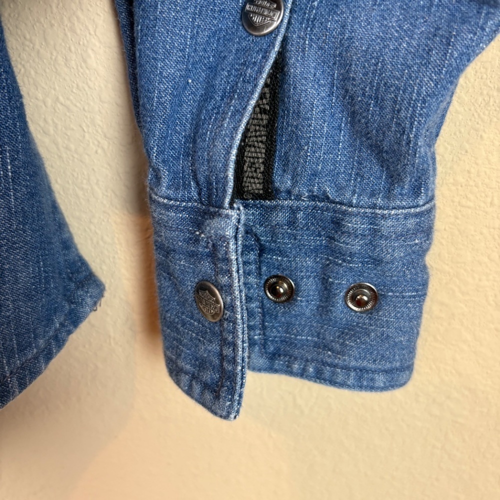 Harley Davidson Denim Long Sleeve Button Down Shirt w/ Silver Shimmer Embroidery - Picture 9 of 11